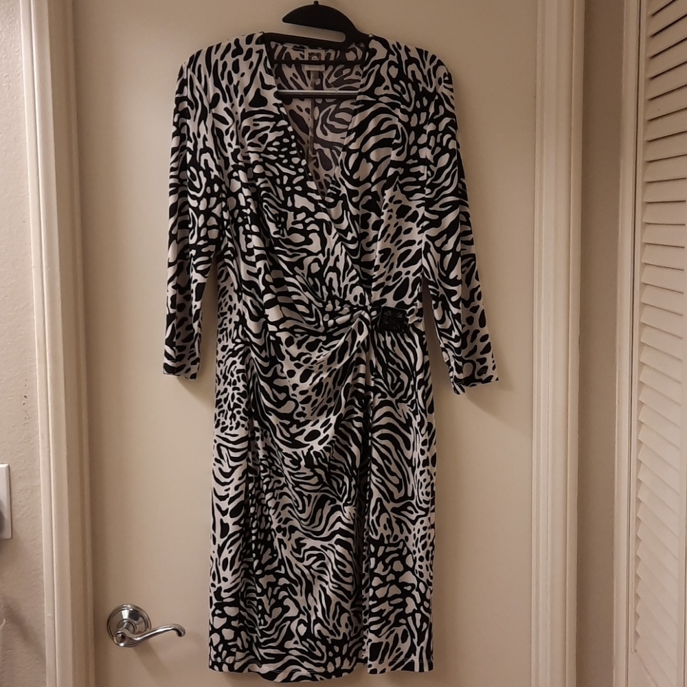 NWOT, Anne Klein Faux Wrap Dress